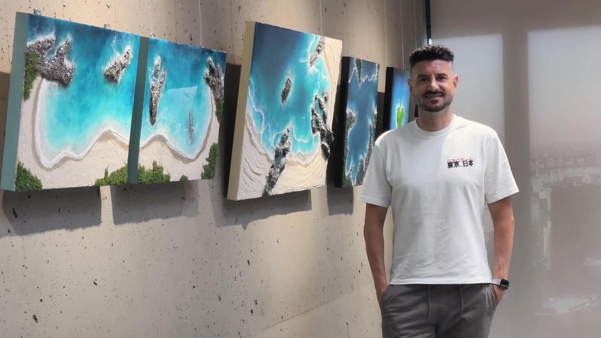 El artista Raúl del Pozo expone en El Corte Inglés de León su muestra ‘Donde nace el mar’