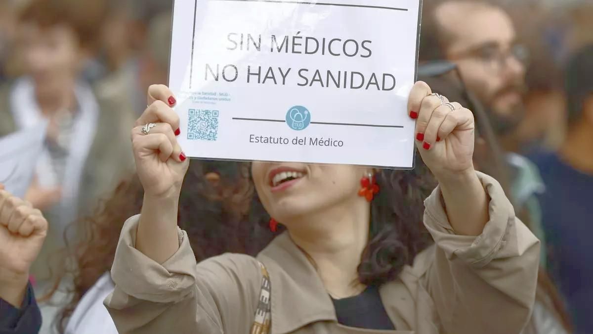 La huelga de médicos deja hoy 8.500 consultas y 178 operaciones suspendidas en Castilla y León