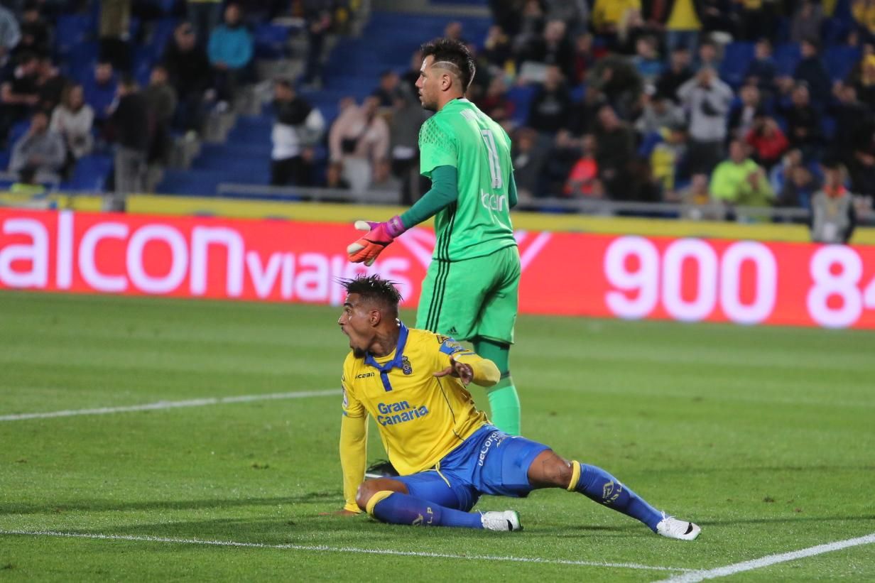 Imagen del encuentro entre la UD Las Palmas y el Valencia CF. Alejandro Ramos.