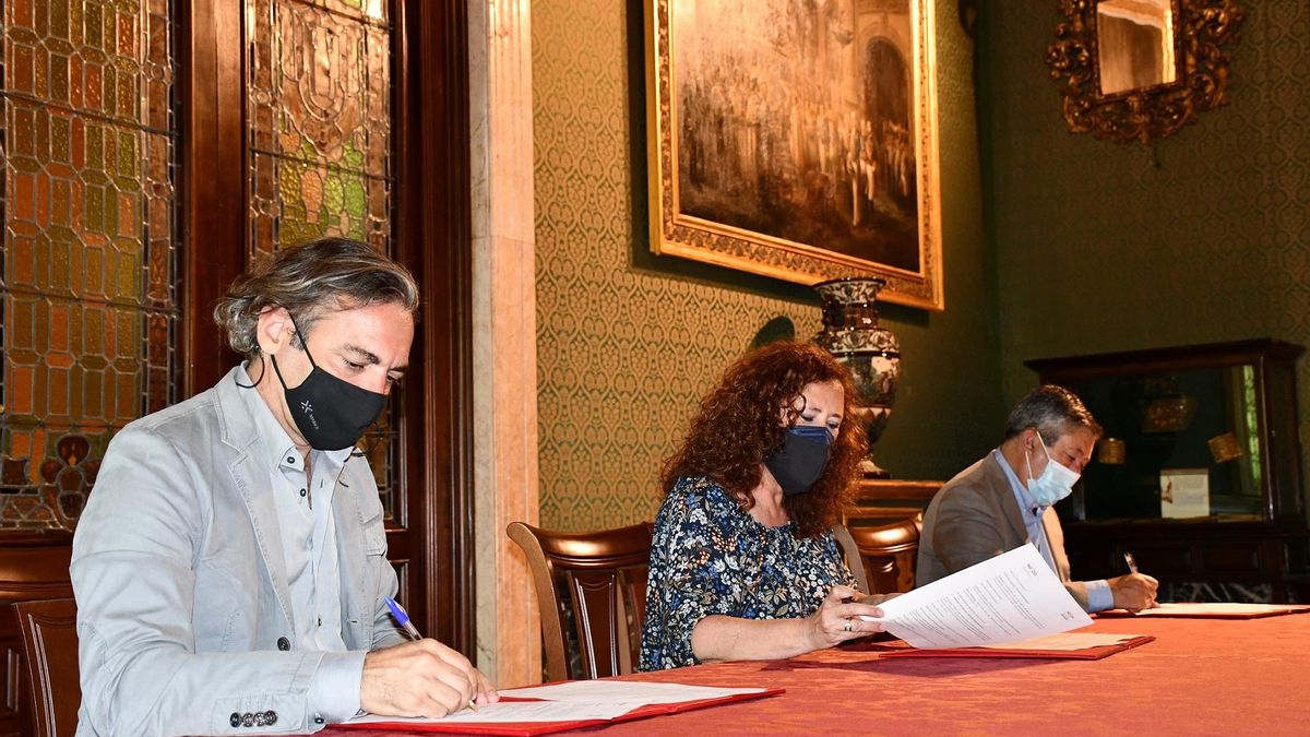Firma de la cesión demanial