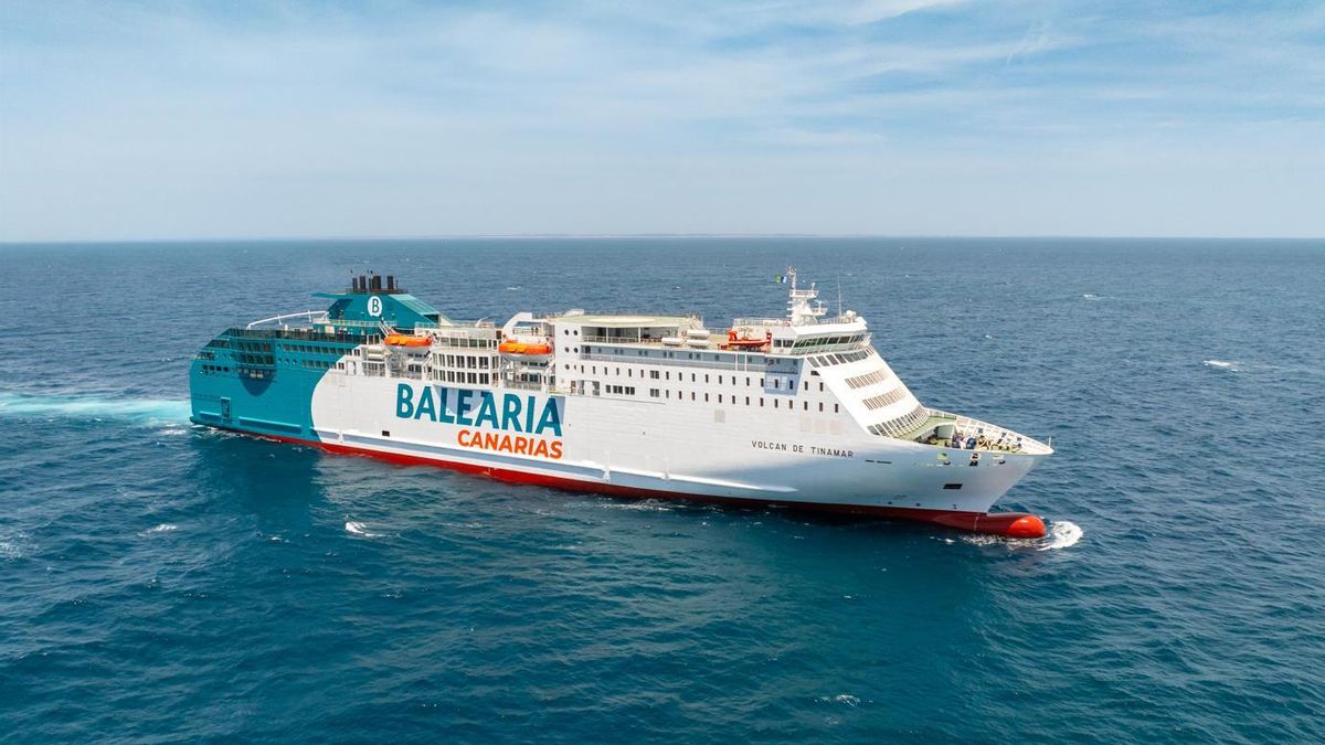 Baleària Canarias reforma tres buques para ofrecer mayor confort y mejores servicios a bordo