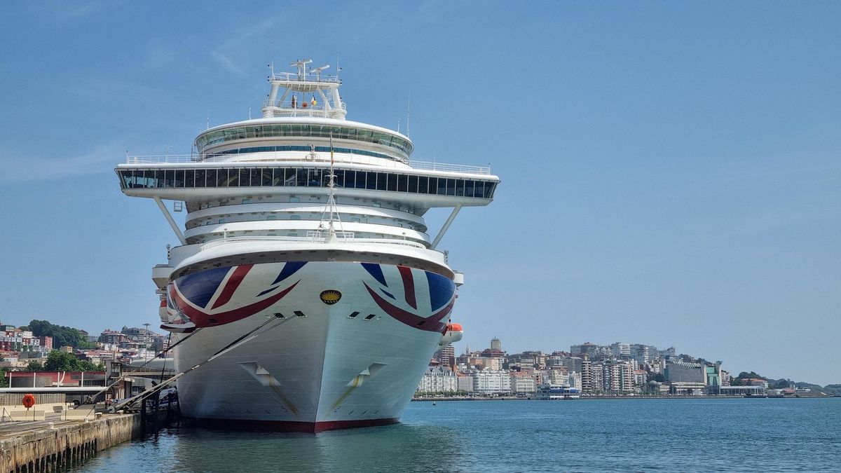 Cantabristas Santander pide limitar el número de cruceros turísticos que llegan a la ciudad