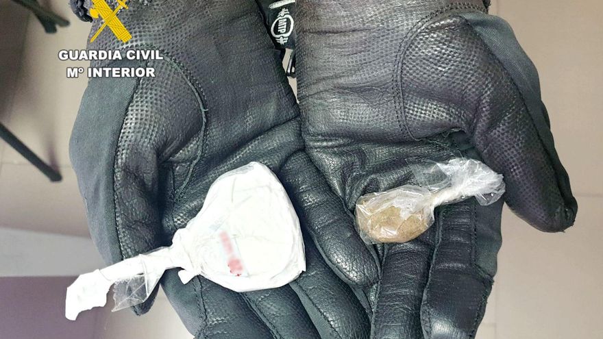 Droga incautada a un detenido en Castro Urdiales