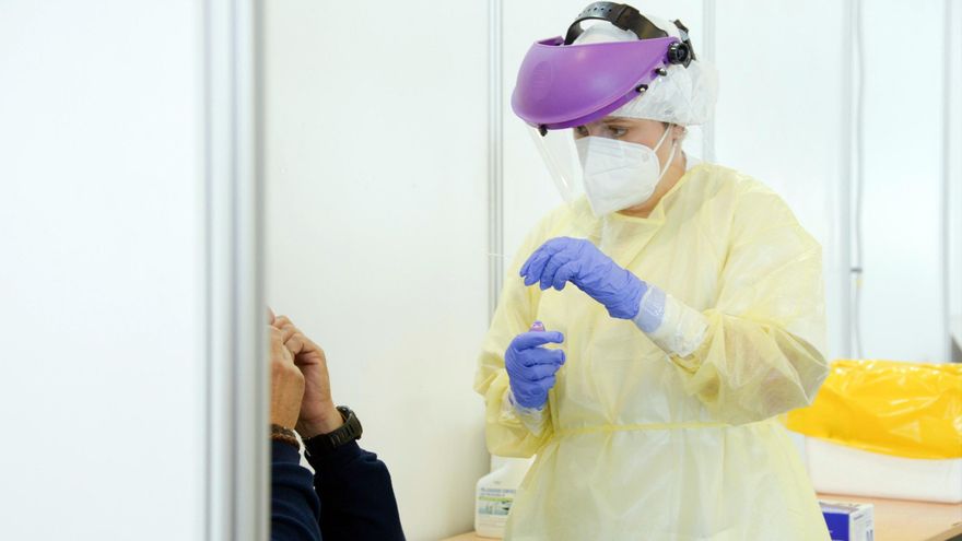 Canarias registra 93 casos de COVID en las últimas 24 horas y lamenta la muerte de una persona por la enfermedad