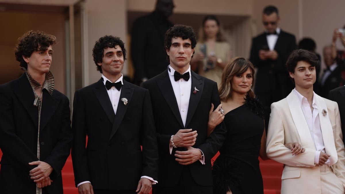 El joven actor que ha pasado de ser un desconocido a protagonista en ‘La bola negra’: quién es Milo Quifes, la revelación de la película del momento