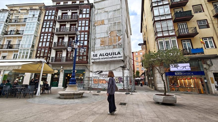 Crisis de la vivienda (I): Prácticas abusivas como el ‘alquiler de nómina’ o cobrar por el empadronamiento ahogan a los inquilinos más vulnerables