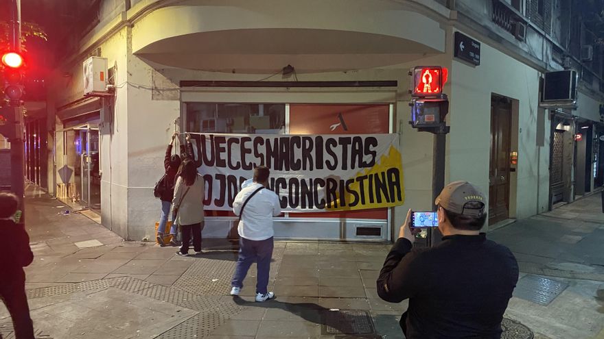 Una noche en la vigilia por Cristina