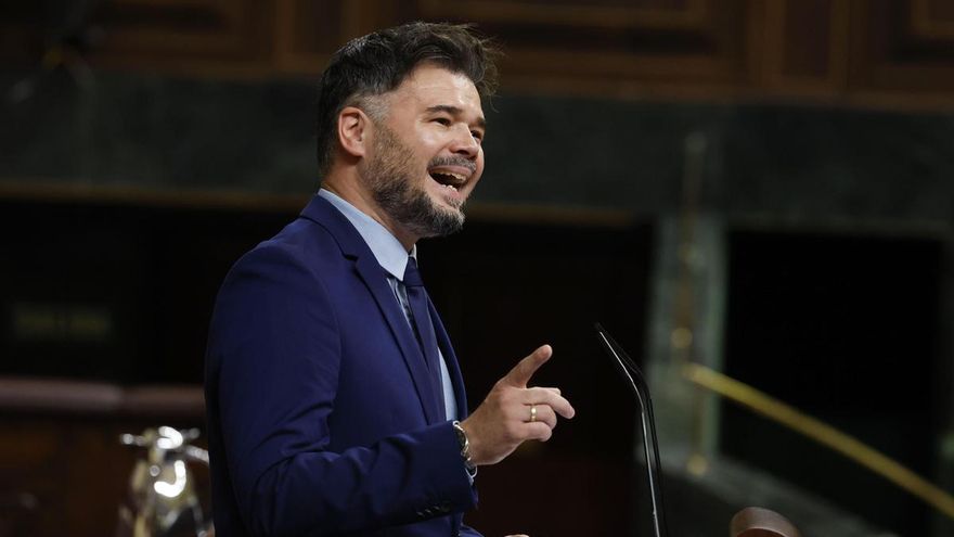 El diputado de ERC Gabriel Rufián durante su intervención en el pleno del Congreso este miércoles.