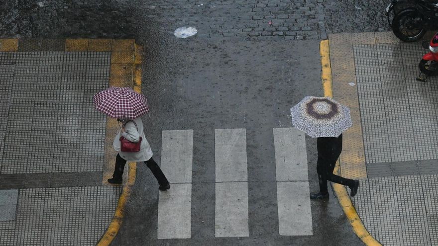 Rigen alertas naranja y amarillo por tormentas fuertes en doce provincias