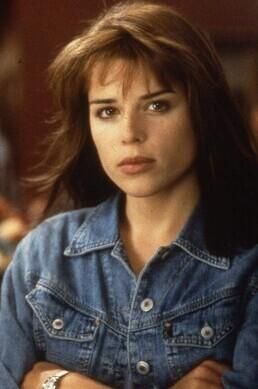 Neve Campbell en el rol de la valiente Sidney Prescott