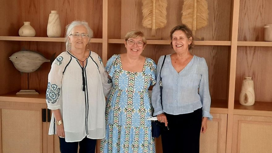 Las catedráticas Carmina del Arco, Amelia Rodríguez y la doctora Matilde Arnay (de izquierda a derecha)