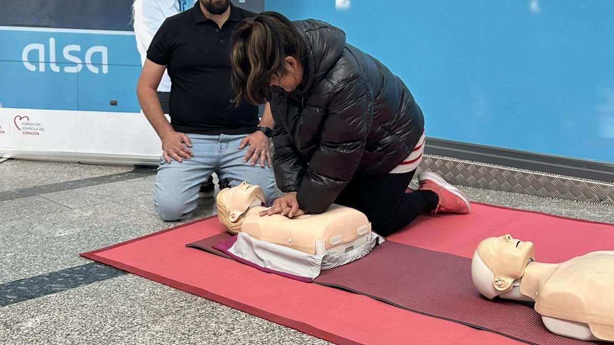 Talleres RCP en la Estación de Autobuses.