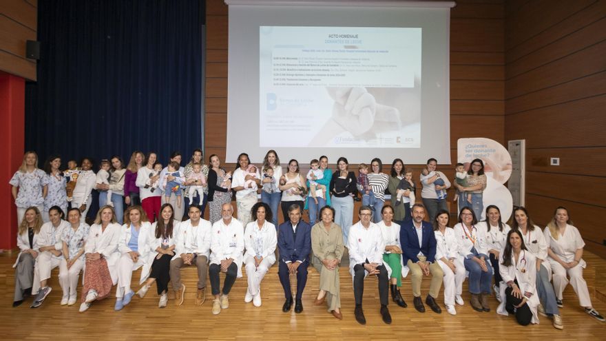 Cantabria reconoce a las 36 madres donantes de leche del último año que beneficiaron a 68 neonatos