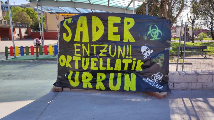 Una plataforma vecinal recoge 2.500 firmas contra la instalación de una empresa contaminante en Ortuella