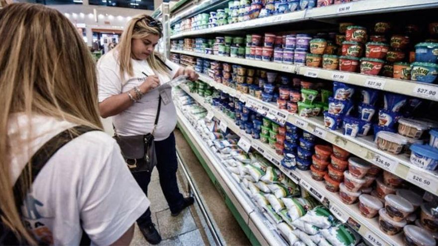 Feletti advirtió que, de no mediar acuerdo, se aplicará la ley de abastecimiento y "políticas de precios máximos no consensuadas"