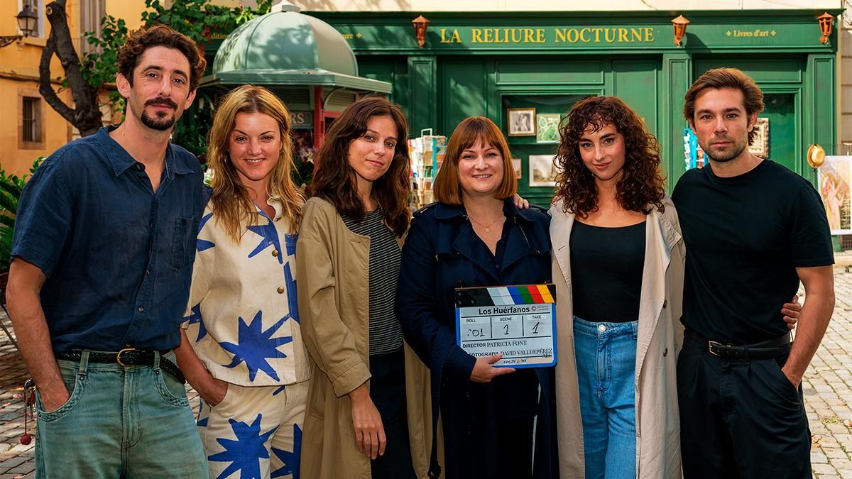 HBO Max convierte en serie de ficción a 'Los huérfanos', los tres hermanos 'Abandonados' sobre los que investigó Carles Porta