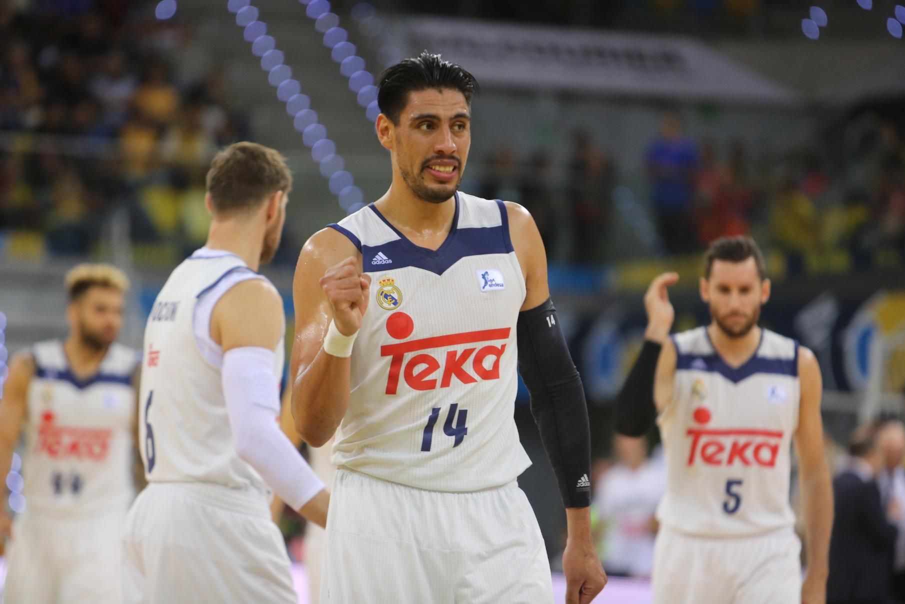 Imágenes del encuentro entre el Herbalife Gran Canaria y el Real Madrid. Alejandro Ramos.