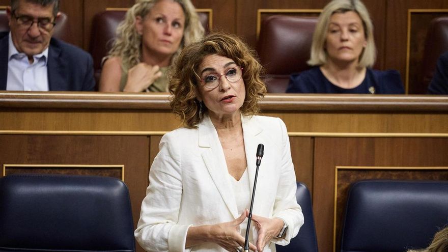 EuropaPress 6820130 vicepresidenta primera ministra hacienda maria jesus montero pleno congreso