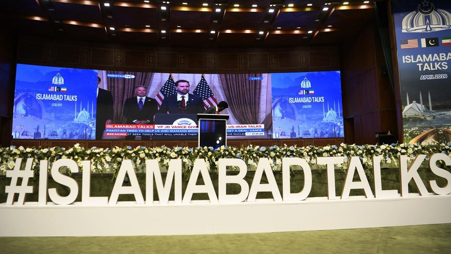 El vicepresidente de Estados Unidos, JD Vance, en un discurso televisado antes de partir de Islamabad, Pakistán, el 12 de abril de 2026