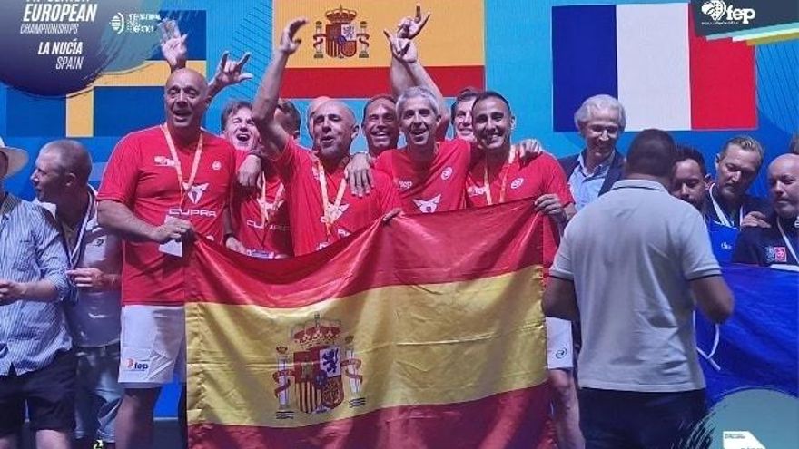 Aday Santana, campeón de Europa con la selección española de pádel