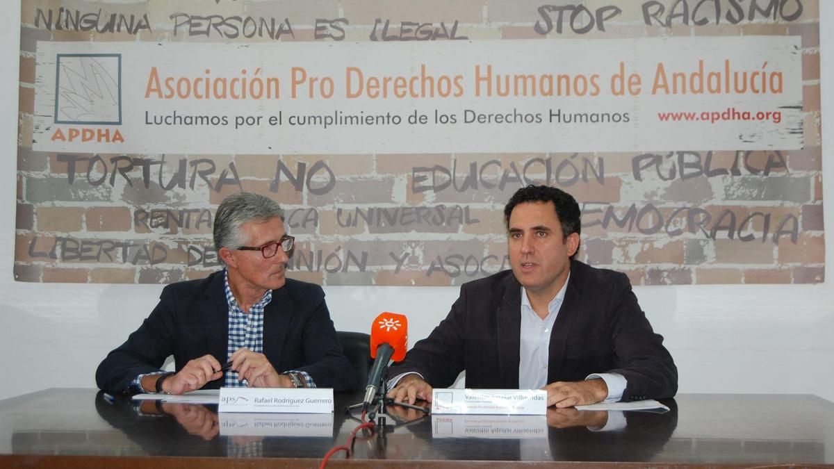 La Asociación de la Prensa de Sevilla y la APDHA denuncian el "apagón informativo" en las cárceles españolas