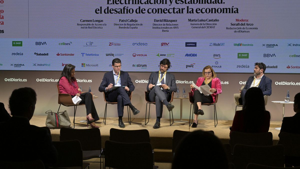 Mesa 3: Electrificación y estabilidad: el desafío de conectar la economía