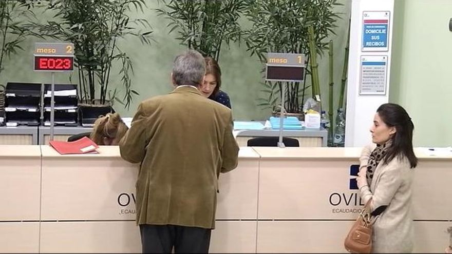 Oviedo aprueba subir el IBI y las tasas de basura y agua para 2025  con los votos del PP y el rechazo en bloque de la oposición