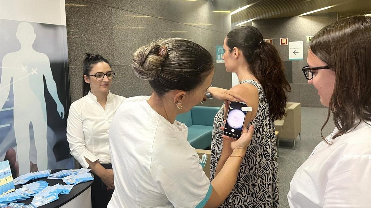 Expertos avalan las revisiones periódicas y protección solar como aliados contra el cáncer de piel