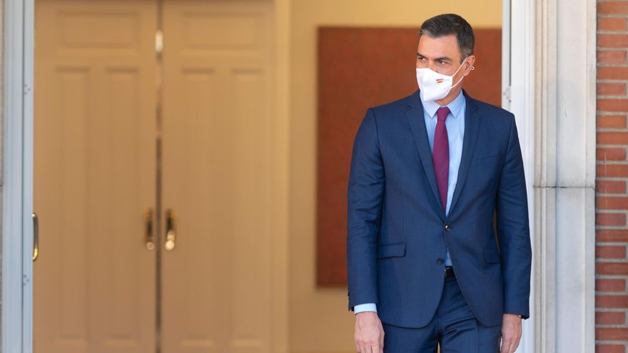El presidente del Gobierno, Pedro Sánchez, a su llegada para recibir al nuevo canciller alemán en el Palacio de la Moncloa