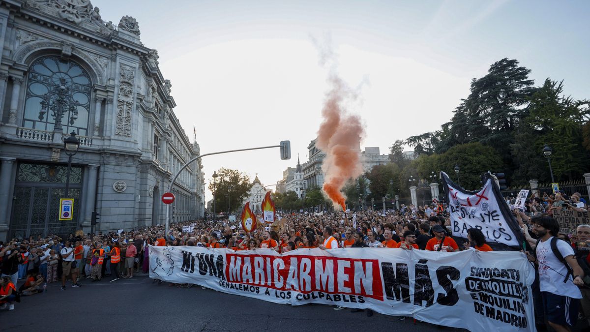 La cabecera de la manifestación "Ni una Maricarmen más"