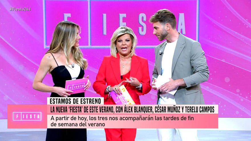 Terelu se estrenó en 'Fiesta' con dos emotivos guiños a "la jefa" María Teresa Campos: "Ella siempre lo hacía"