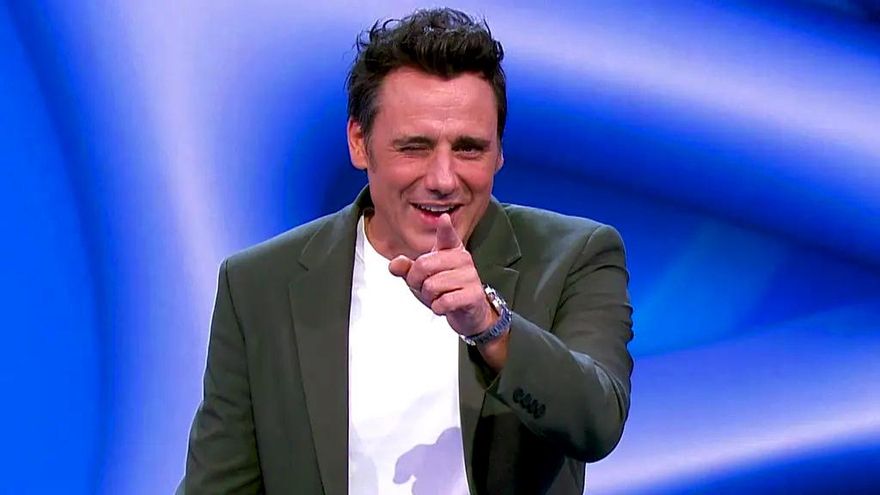 El recuerdo de Ion Aramendi a los Mozos de Arousa en 'Reacción en cadena' tras su sonada polémica con Mediaset