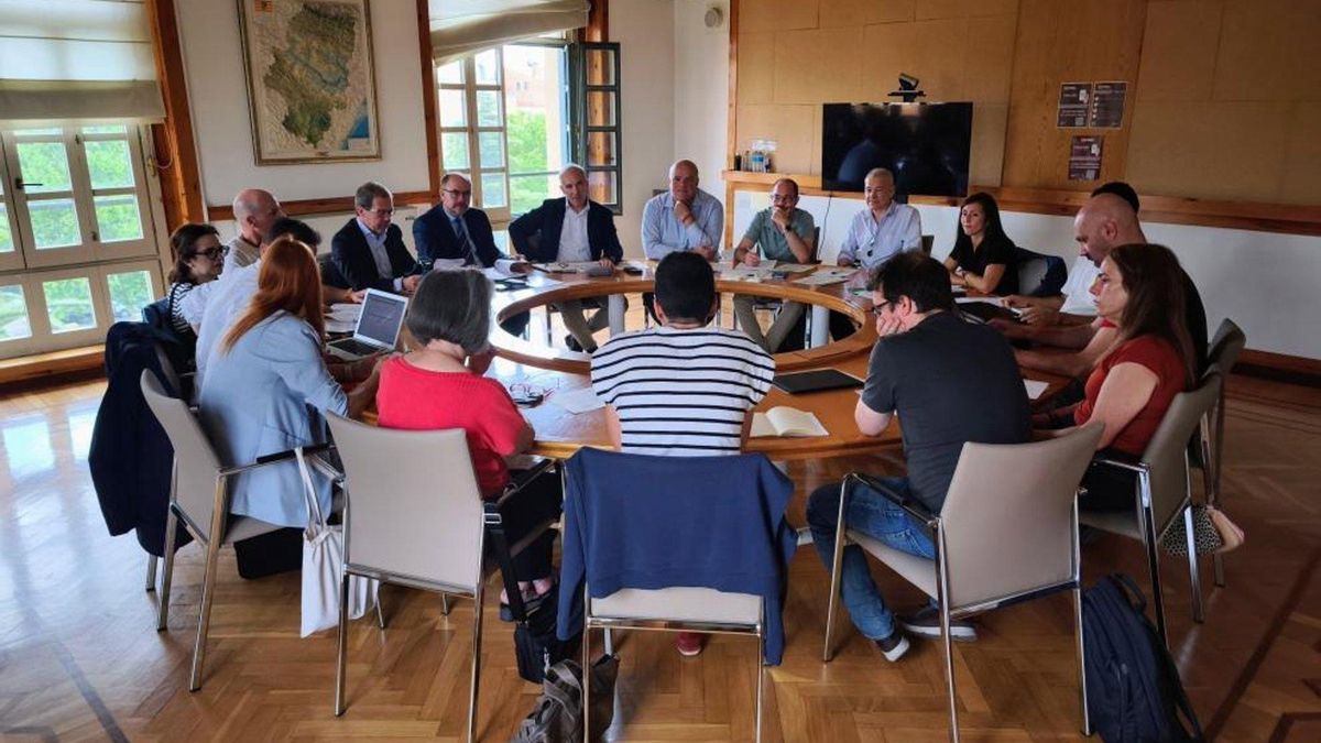 Aragón inicia el proceso para dotar de un marco jurídico a las actividades extraescolares tras las protestas docentes