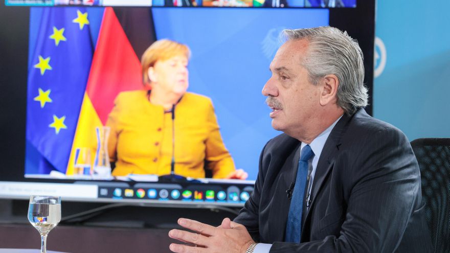 Alberto Fernández pidió "medidas urgentes para proteger a mujeres, niñas y niños" en una reunión del G20 por la crisis en Afganistán