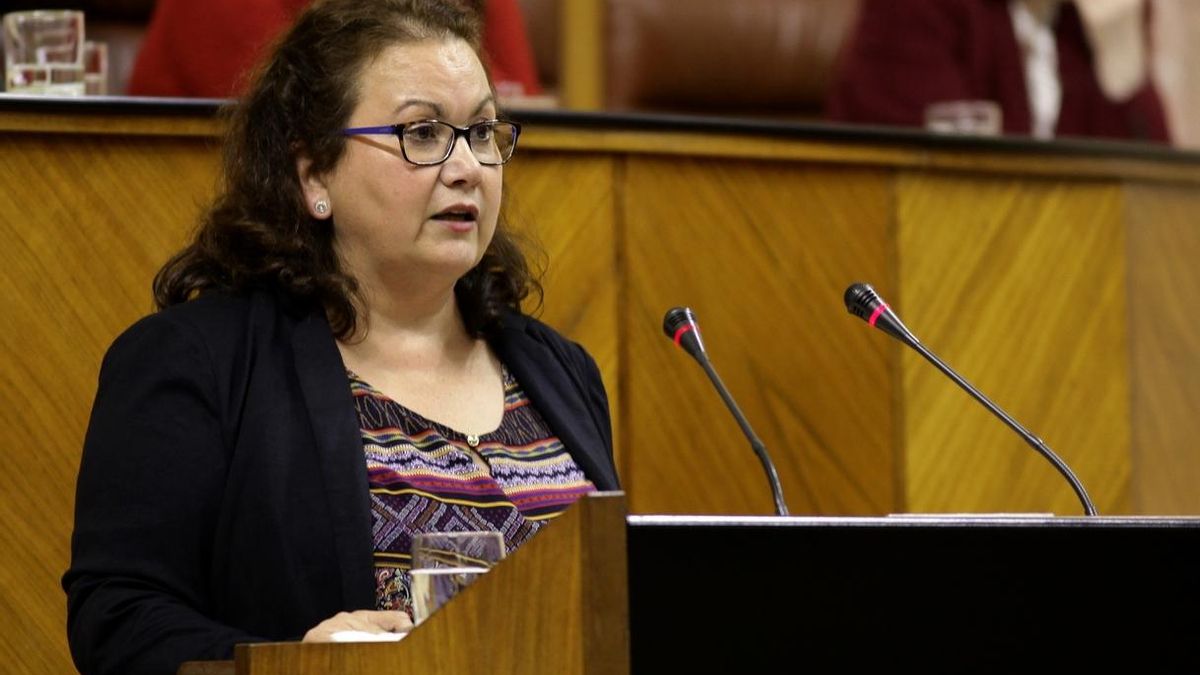 El Parlamento comunica a la diputada no adscrita que no le corresponde ningún despacho y que debe abandonar el que ocupa