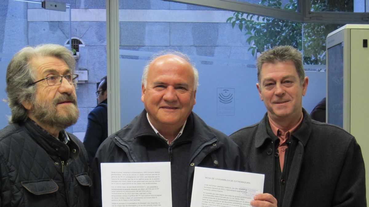 SIEX formaliza ante el registro del Parlamento extremeño la "ruptura" de la coalición con IU