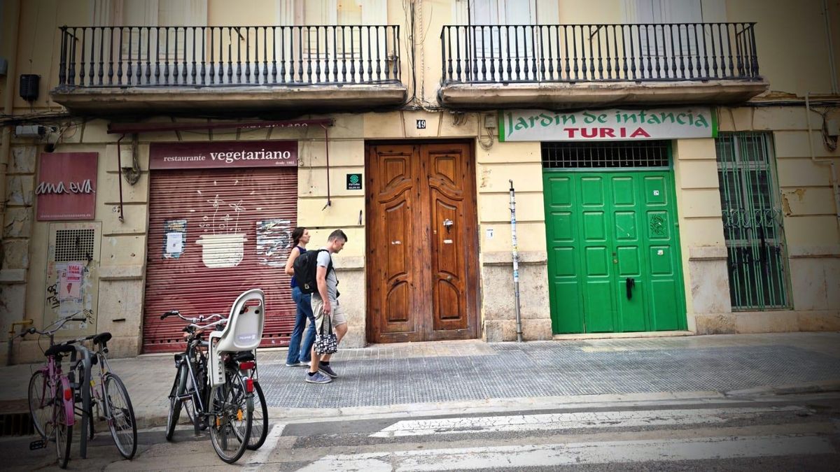 Fachada de Ana Eva, donde un fondo de inversión construye un hotel de lujo.