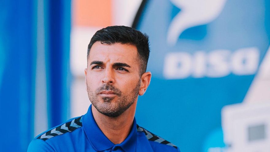 Ángel Rodríguez cree que ascender con el Tenerife sería “un colofón” a su carrera