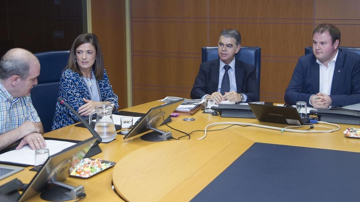 La emancipación en la población vasca se sitúa casi en los 30 años, de las más tardías de Europa