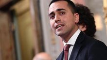 Di Maio pide a Salvini elegir a una tercera persona como presidente del Gobierno