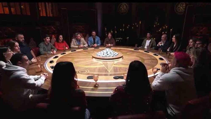 Así son los 18 'Traitors' de Antena 3, con un expaparazzi y “el hombre más fuerte de España” entre sus concursantes
