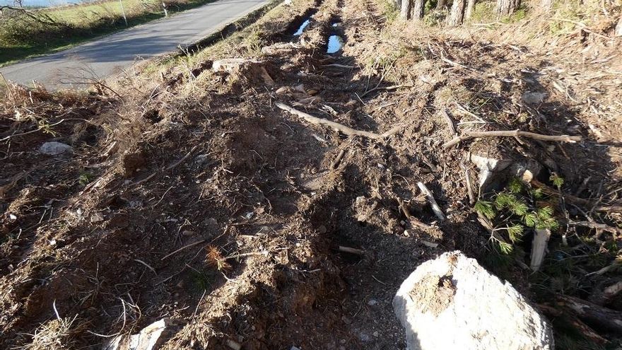 La "pasividad" de las administraciones ante los ataques amenaza patrimonio cultural de "valor inacalculable" en Galicia