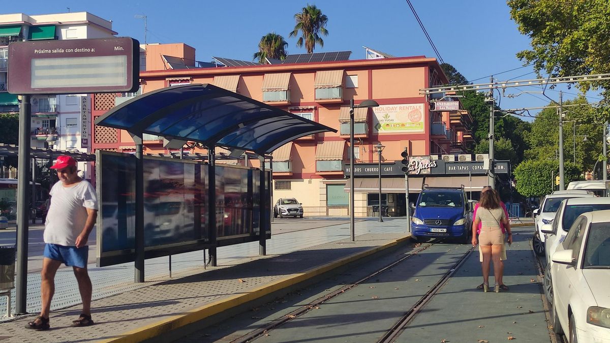 40 millones y una subvención europea a la basura: el primer tranvía de Andalucía es un aparcamiento 20 años después
