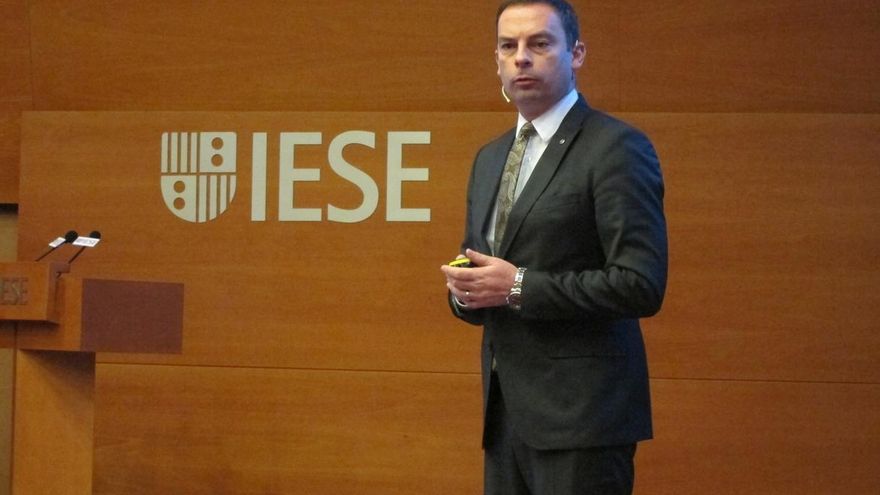 La planta de Nissan en Barcelona inicia la producción de la 'pick up' para Daimler