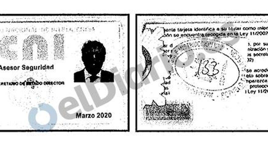 El comisionista de las mascarillas Luceño se identifica como “asesor de seguridad” en su carnet "íntegramente falso" del CNI