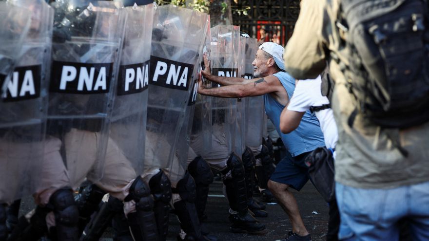 El Gobierno ratificó que "reprimirá" la violencia en manifestaciones como las del Congreso