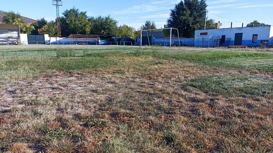 Estado del campo de fútbol a fecha de 28 de septiembre