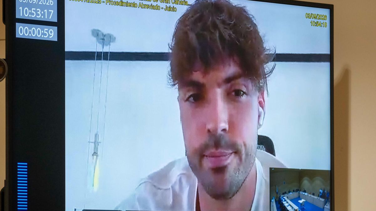 El jugador del Real Madrid Raúl Asencio y los otros tres futbolistas acusados por el vídeo sexual reciben el perdón de las víctimas