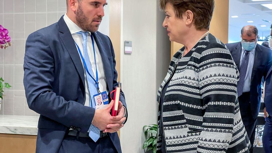 El Gobierno admite ante el FMI que incumplirá la meta fiscal del trimestre y hará ajustes para llegar al objetivo anual