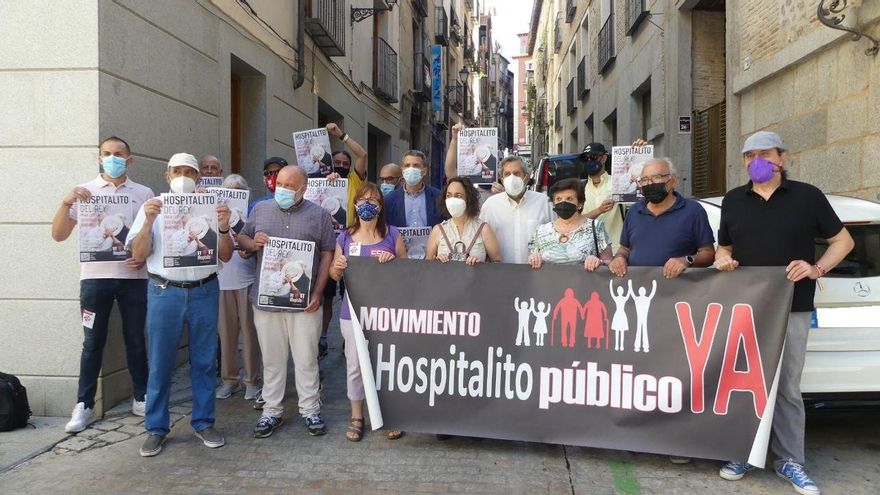 Manifestación por la reapertura del Hospitalito del Rey